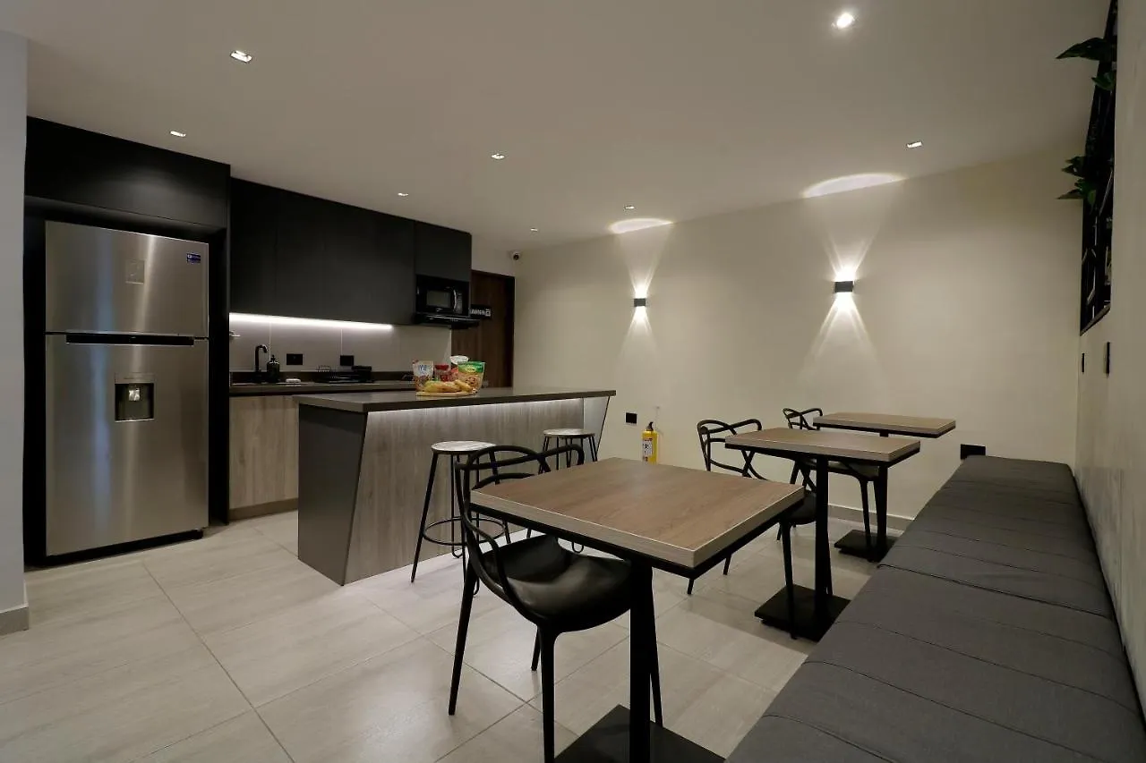 Casa Indigo Habitaciones Medellin Homestay