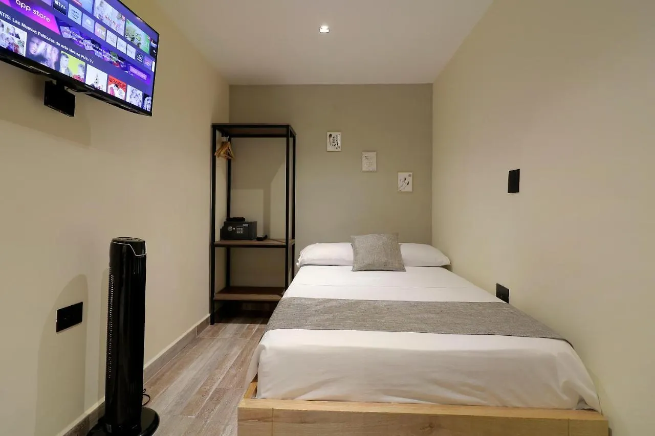 Homestay Casa Indigo Habitaciones Medellin Colombia