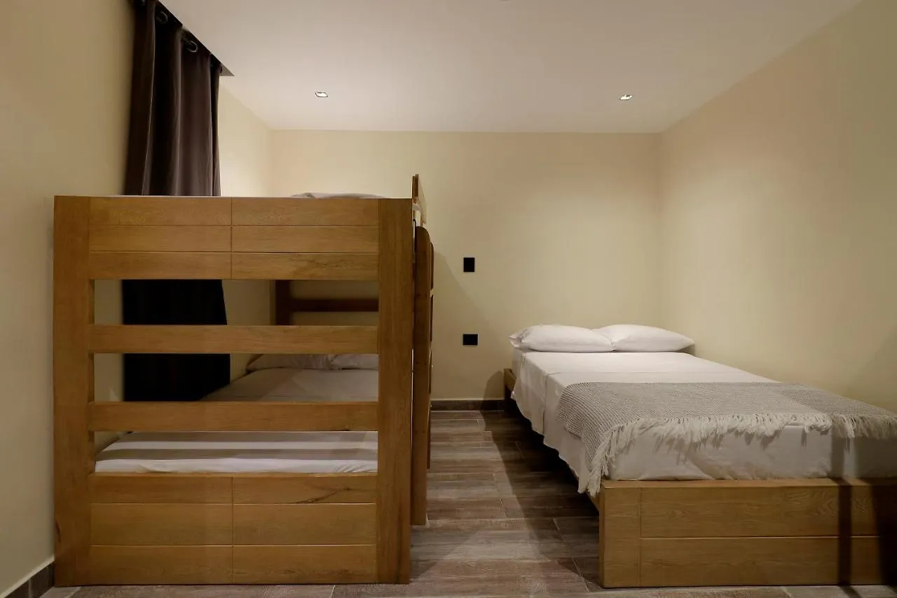 Casa Indigo Habitaciones Medellin 0*,