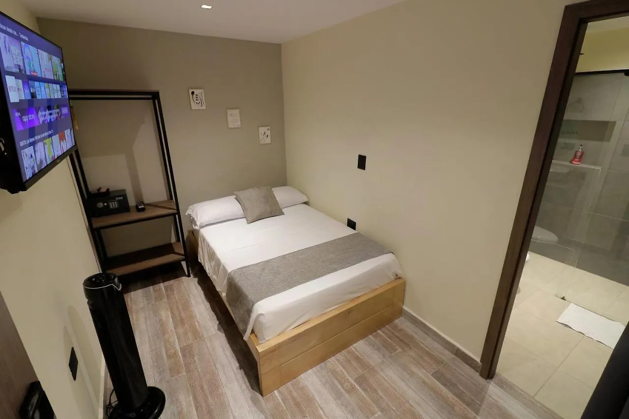 Casa Indigo Habitaciones Medellin 0*,
